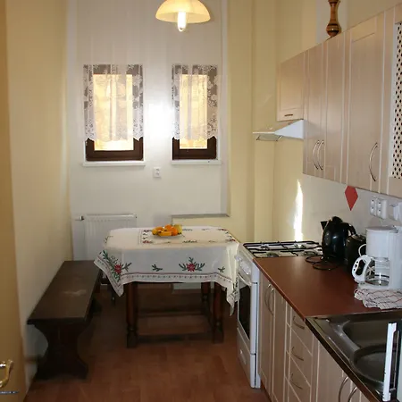 No. 11 Varsavska 15 Apartment