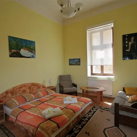 No. 11 Varsavska 15 Апартаменты